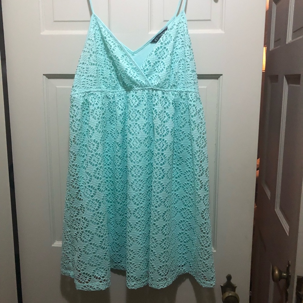 Cute flowy dress